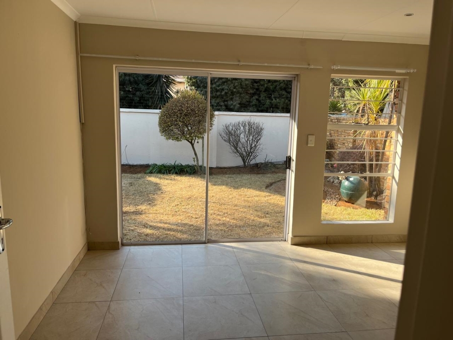 To Let 3 Bedroom Property for Rent in Beyers Park Gauteng