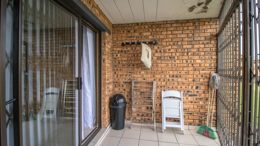 To Let 3 Bedroom Property for Rent in Witfield Gauteng