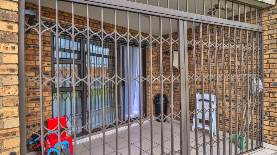 To Let 3 Bedroom Property for Rent in Witfield Gauteng