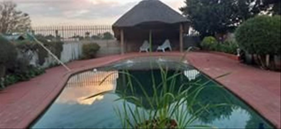 4 Bedroom Property for Sale in Parkrand Gauteng