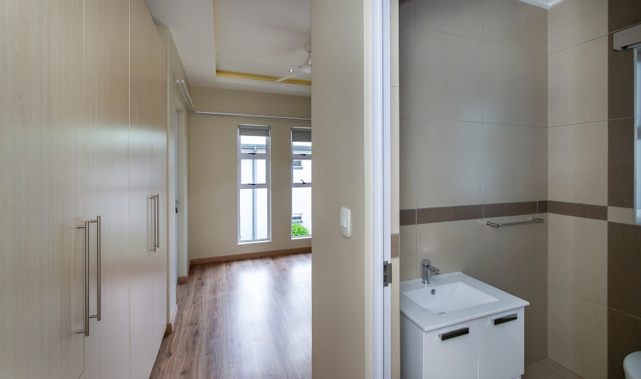 2 Bedroom Property for Sale in Modderfontein Gauteng