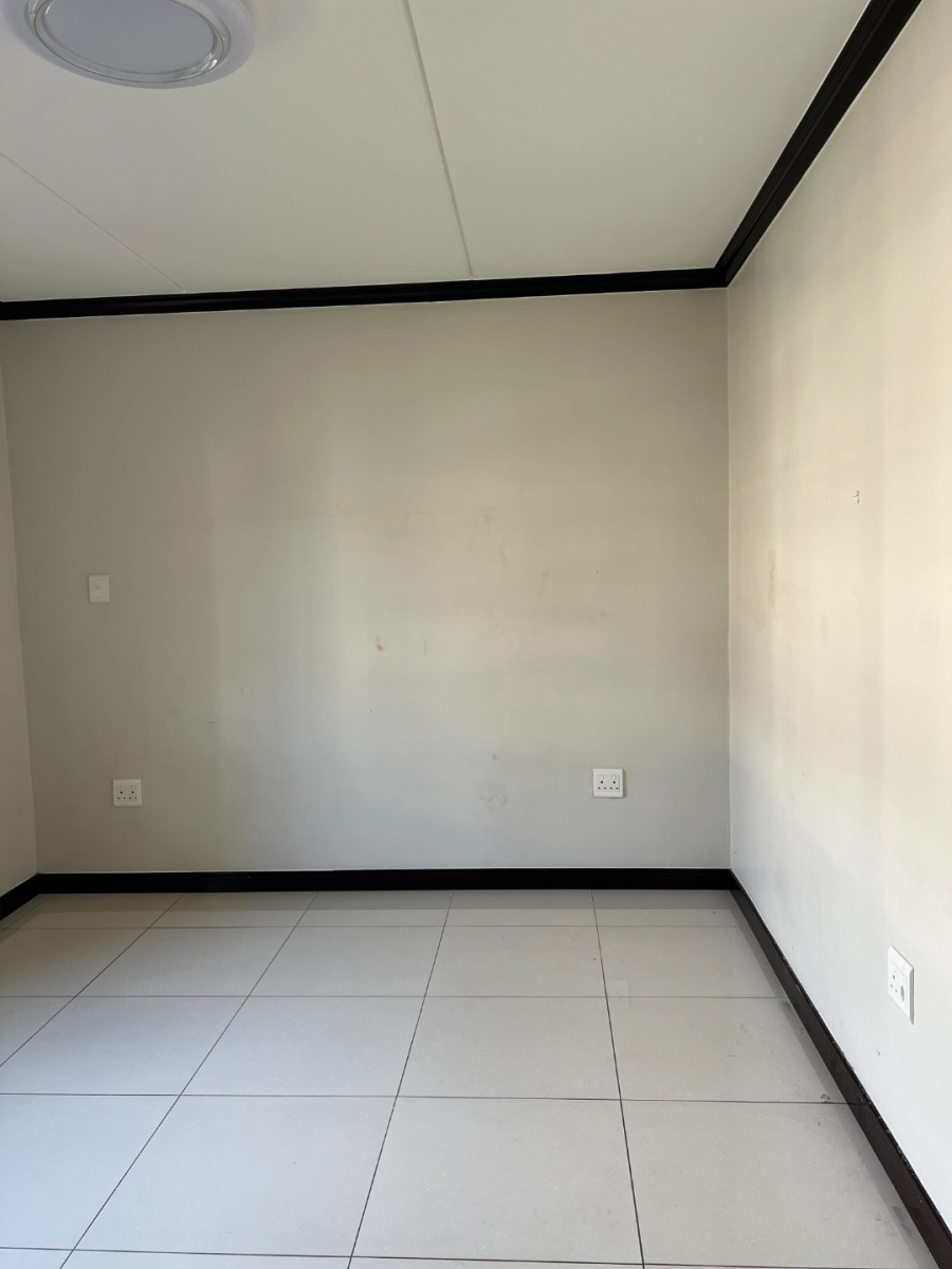 To Let 3 Bedroom Property for Rent in Kengies Gauteng