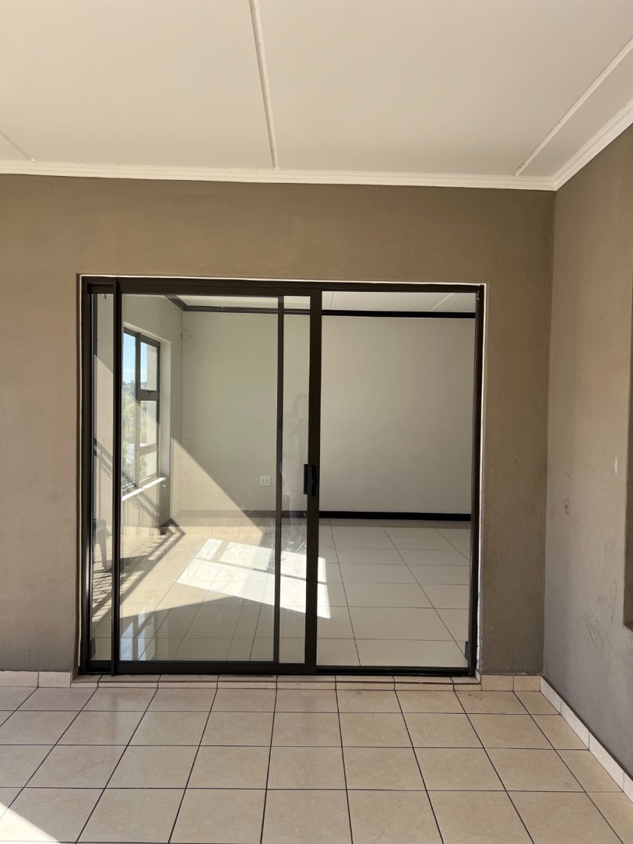 To Let 3 Bedroom Property for Rent in Kengies Gauteng