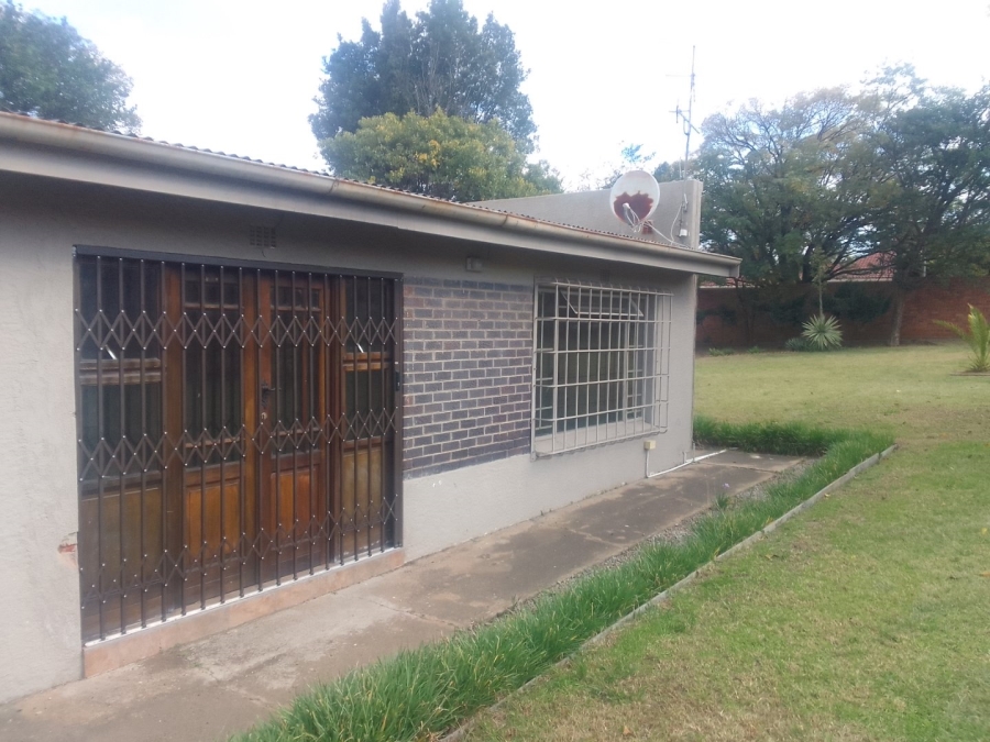 To Let 3 Bedroom Property for Rent in Eastleigh Gauteng