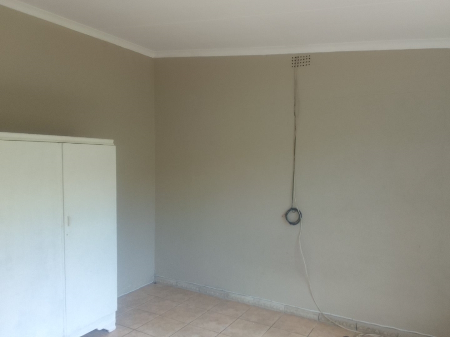 To Let 3 Bedroom Property for Rent in Eastleigh Gauteng