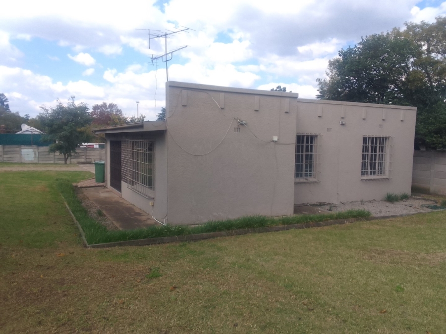 To Let 3 Bedroom Property for Rent in Eastleigh Gauteng