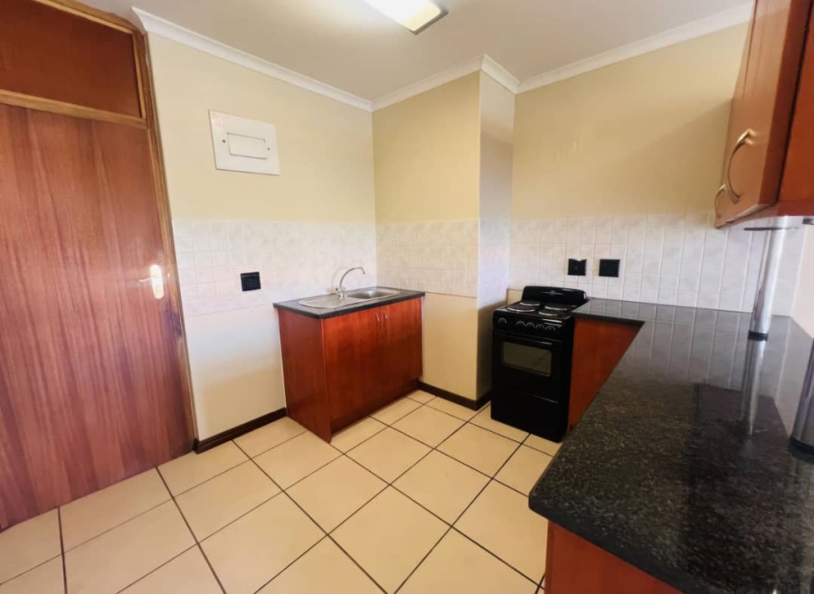 1 Bedroom Property for Sale in Hillcrest Gauteng