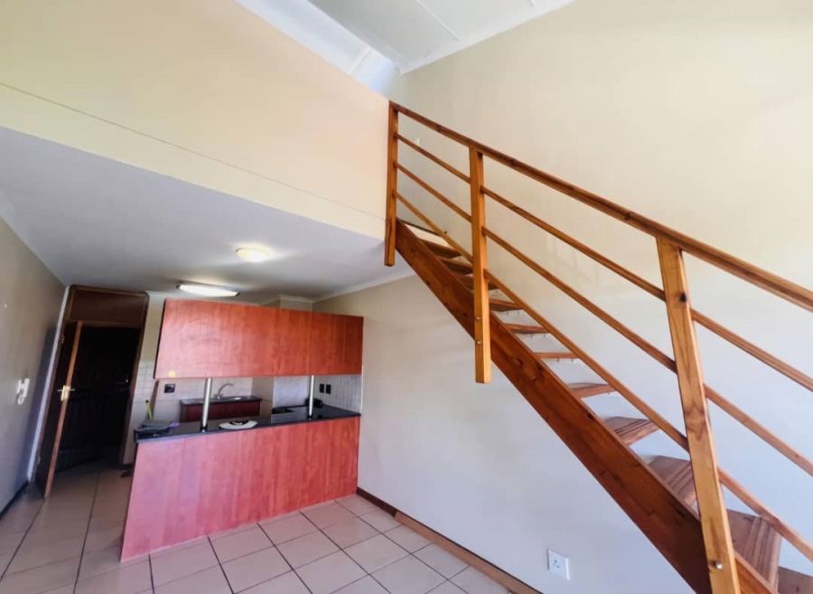 1 Bedroom Property for Sale in Hillcrest Gauteng
