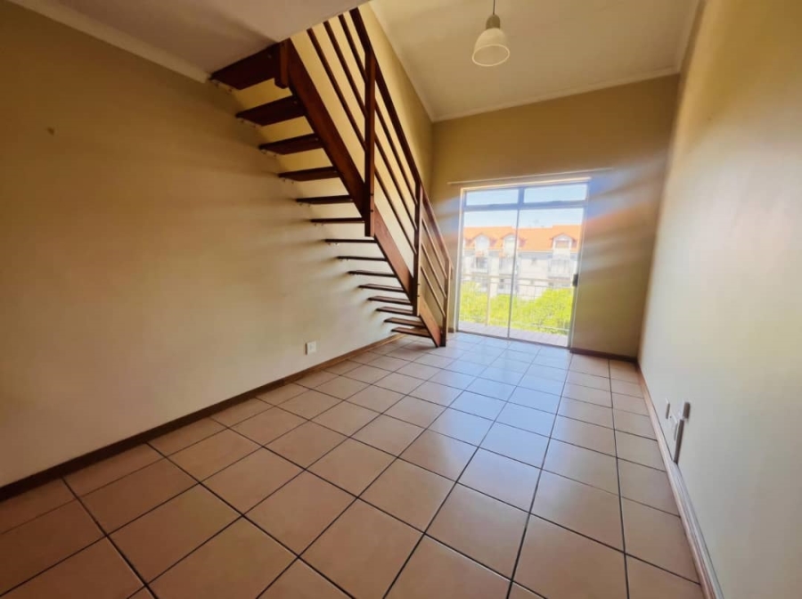 1 Bedroom Property for Sale in Hillcrest Gauteng