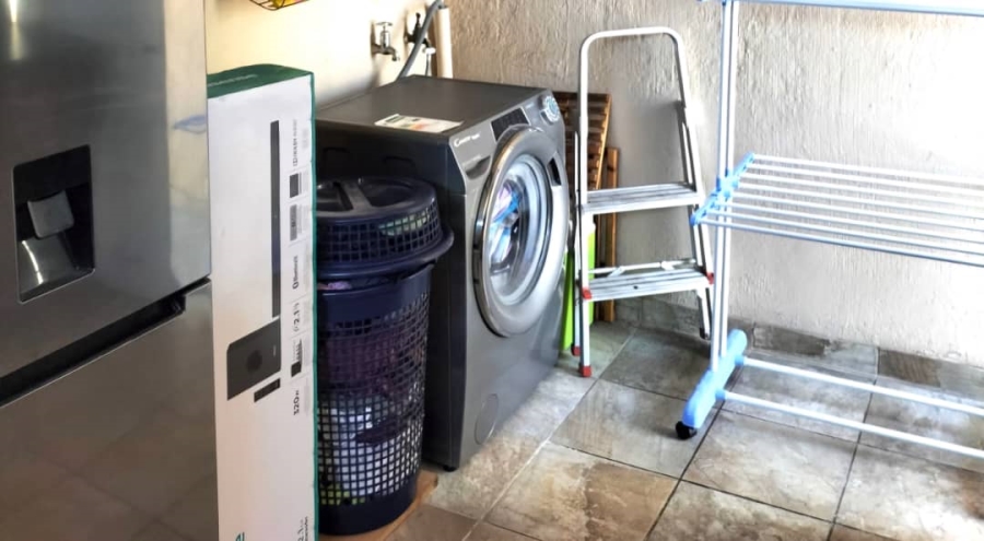 2 Bedroom Property for Sale in Pretoria Gardens Gauteng