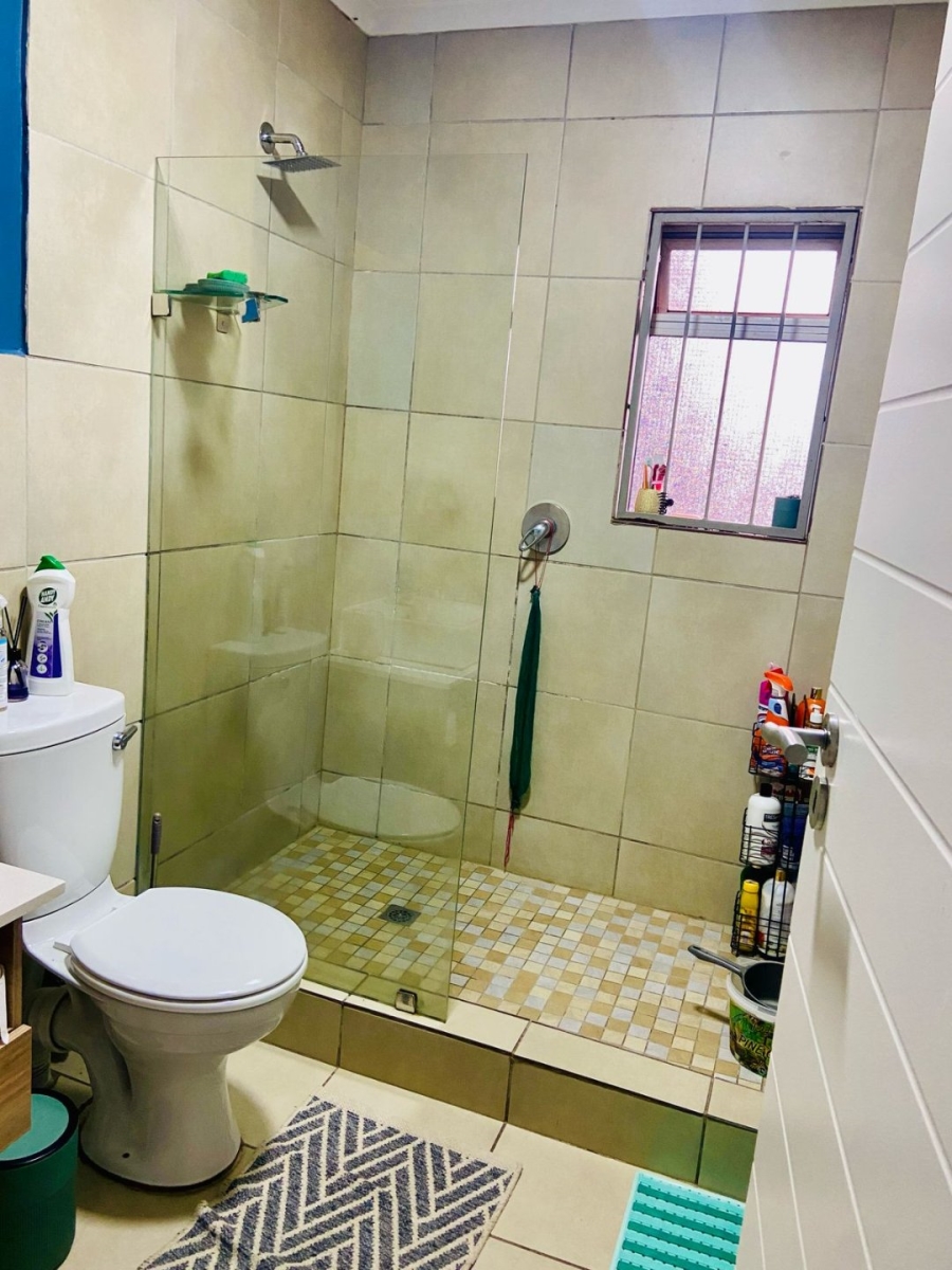  Bedroom Property for Sale in Montana Tuine Gauteng