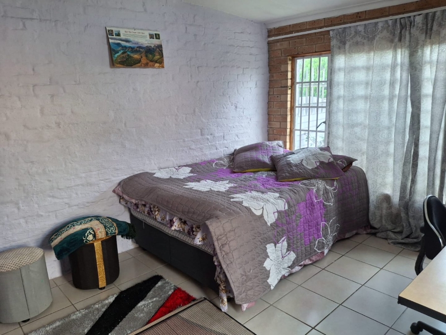 3 Bedroom Property for Sale in Crown Gardens Gauteng