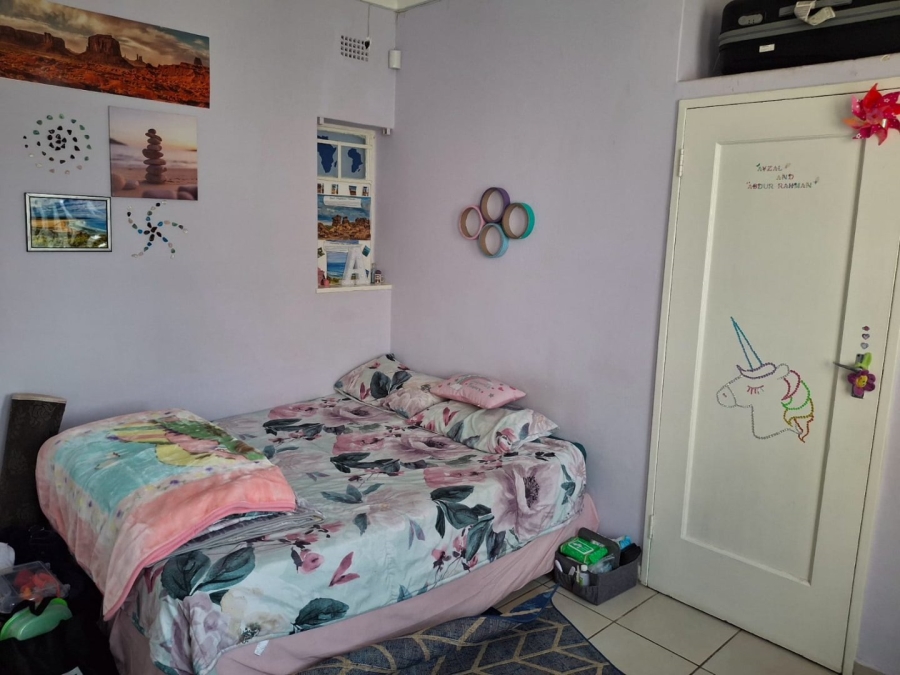 3 Bedroom Property for Sale in Crown Gardens Gauteng