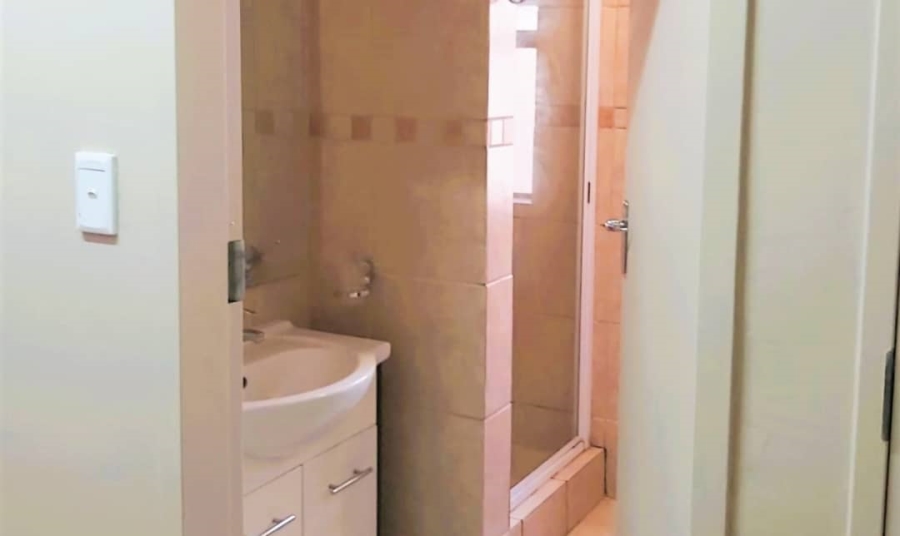  Bedroom Property for Sale in Tyger Valley Gauteng