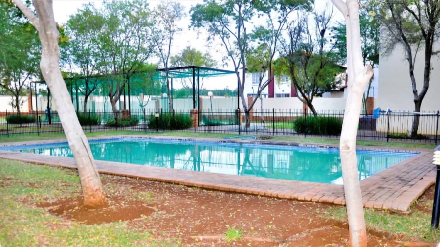  Bedroom Property for Sale in Tyger Valley Gauteng