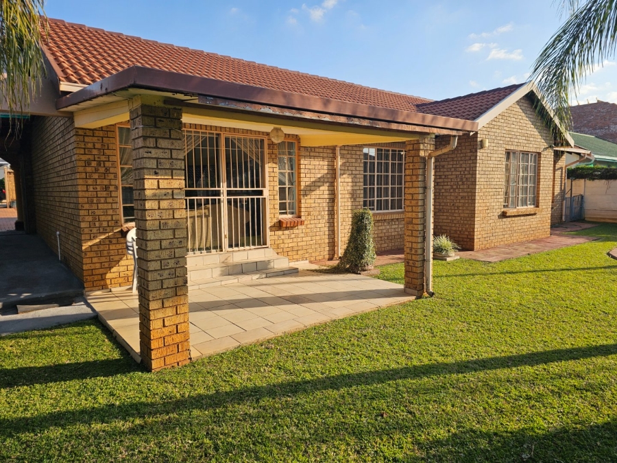 3 Bedroom Property for Sale in Montana Gauteng