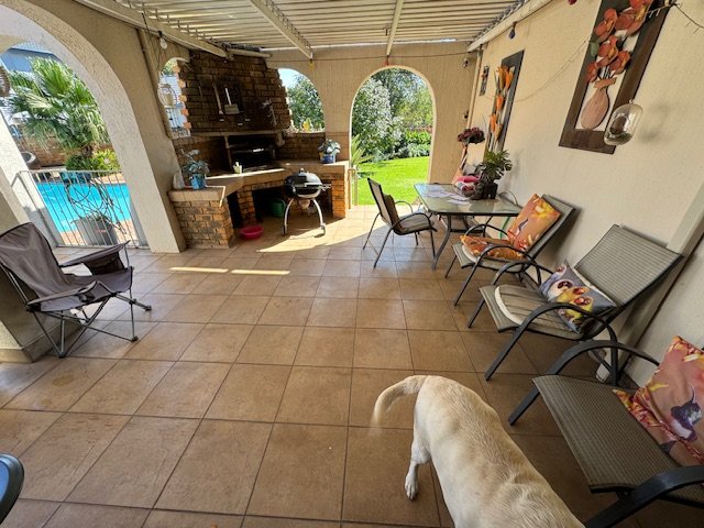 4 Bedroom Property for Sale in Glen Marais Gauteng