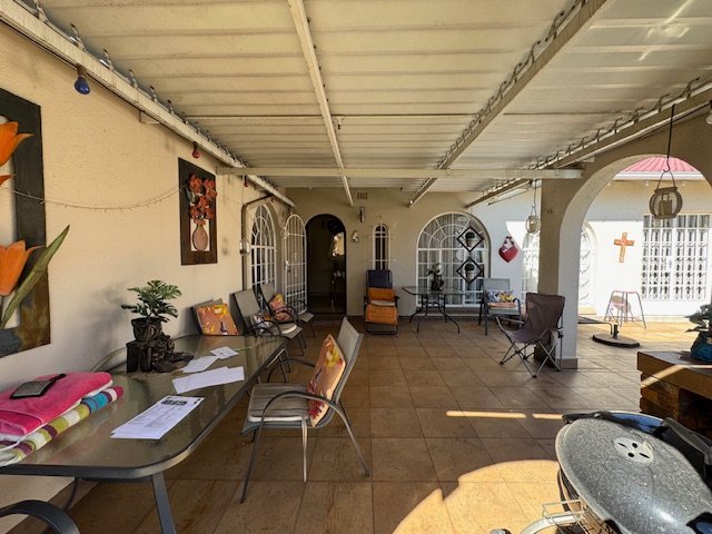 4 Bedroom Property for Sale in Glen Marais Gauteng