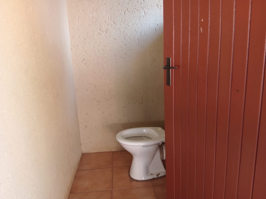  Bedroom Property for Sale in The Orchards Gauteng