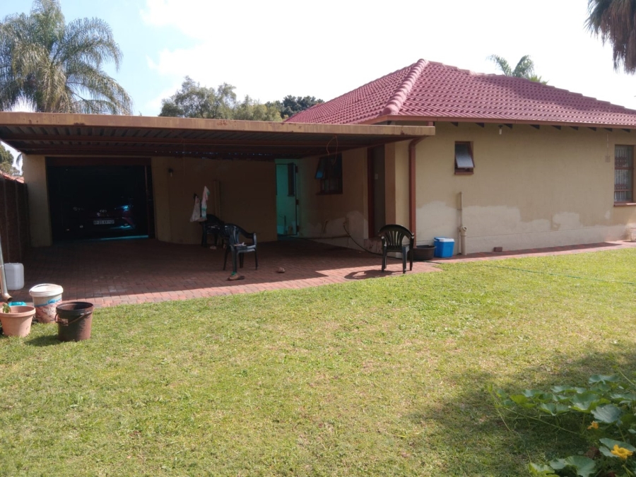  Bedroom Property for Sale in The Orchards Gauteng