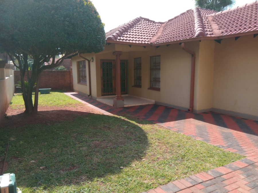  Bedroom Property for Sale in The Orchards Gauteng