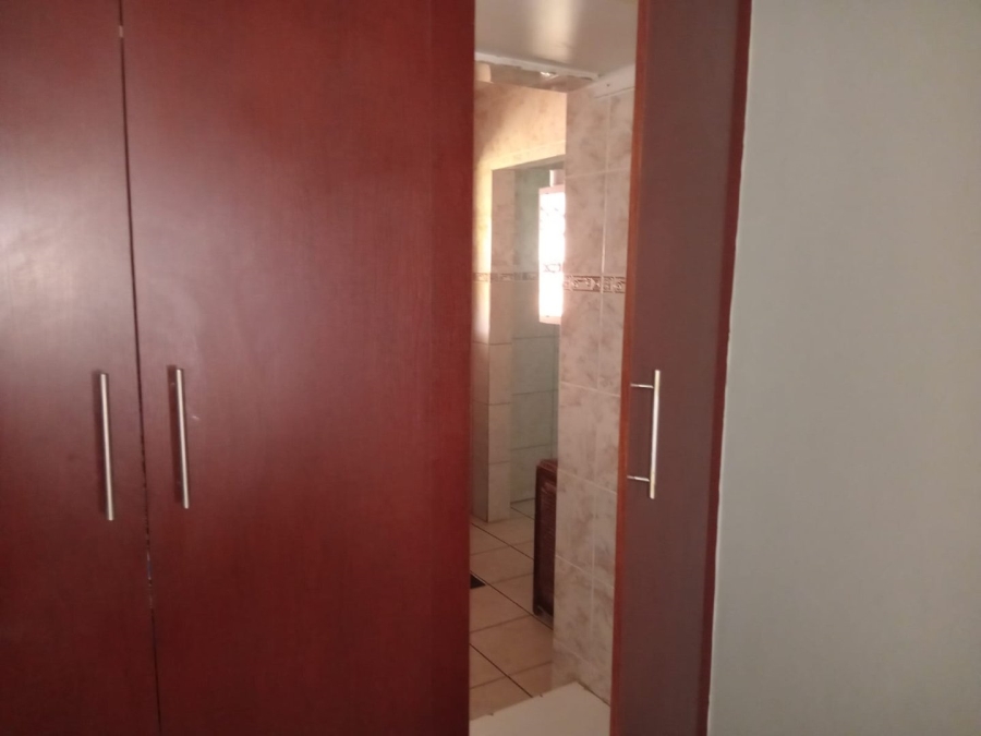  Bedroom Property for Sale in The Orchards Gauteng
