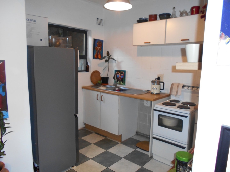 To Let 1 Bedroom Property for Rent in Norwood Gauteng