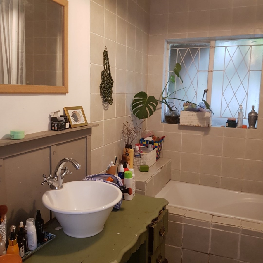 To Let 1 Bedroom Property for Rent in Norwood Gauteng