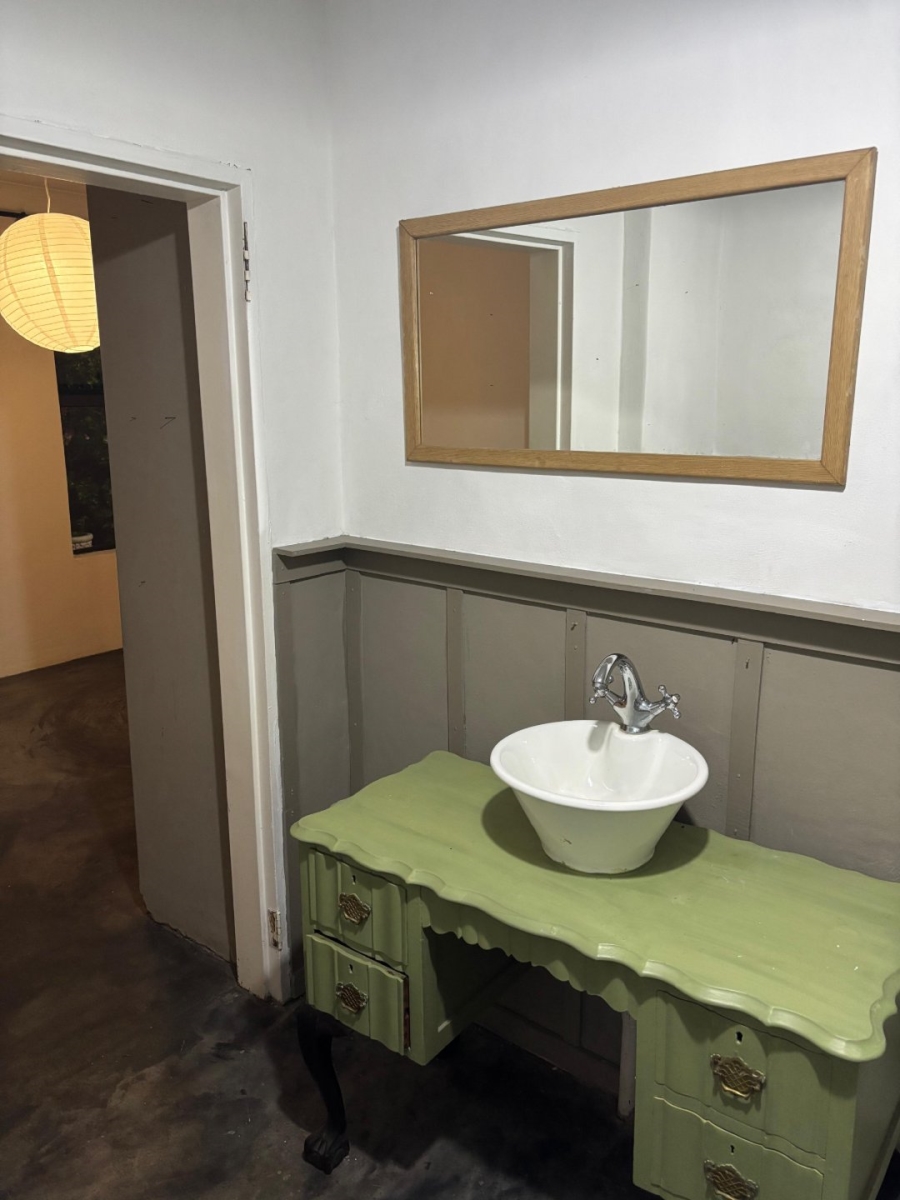 To Let 1 Bedroom Property for Rent in Norwood Gauteng