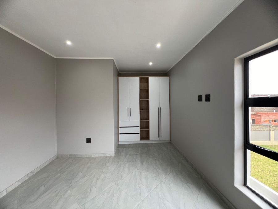 4 Bedroom Property for Sale in Six Fountains Residential Estate Gauteng