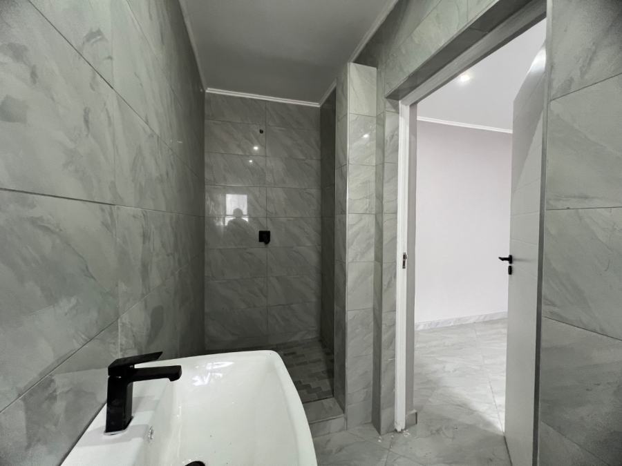 4 Bedroom Property for Sale in Six Fountains Residential Estate Gauteng