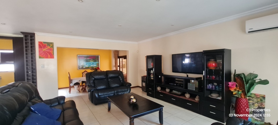 6 Bedroom Property for Sale in Parkrand Gauteng