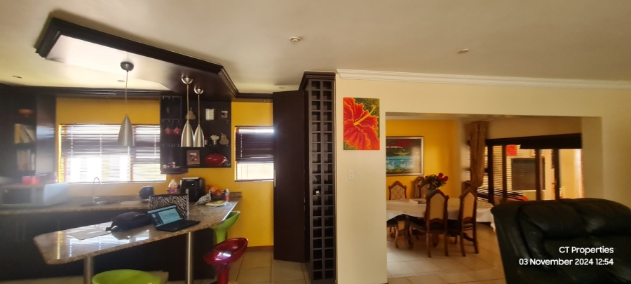 6 Bedroom Property for Sale in Parkrand Gauteng
