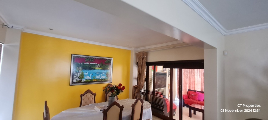 6 Bedroom Property for Sale in Parkrand Gauteng