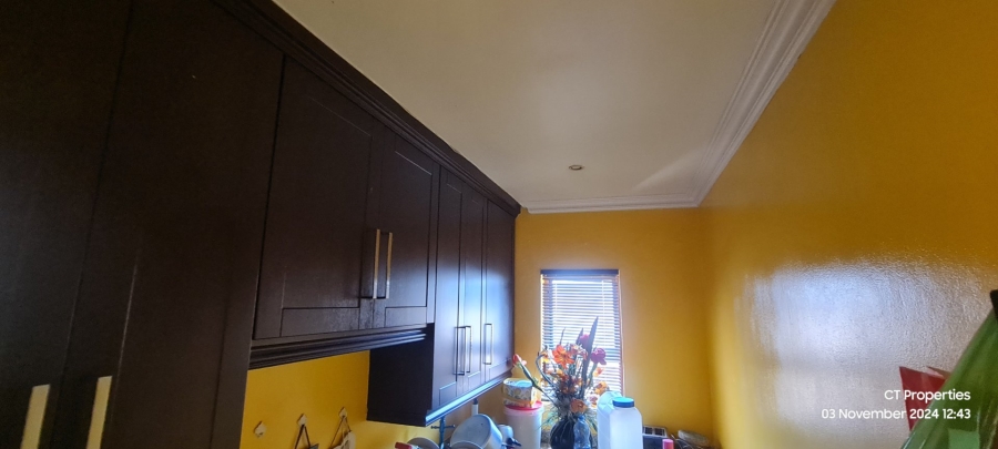 6 Bedroom Property for Sale in Parkrand Gauteng