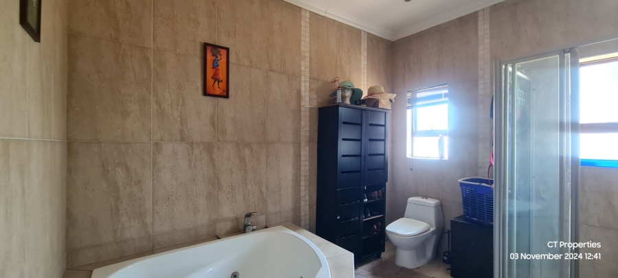 6 Bedroom Property for Sale in Parkrand Gauteng