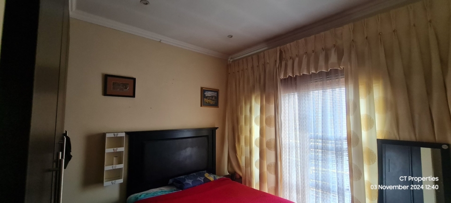 6 Bedroom Property for Sale in Parkrand Gauteng