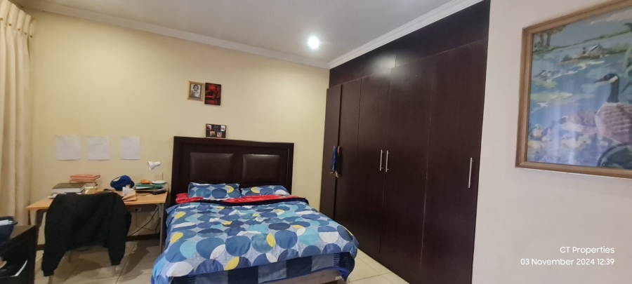 6 Bedroom Property for Sale in Parkrand Gauteng