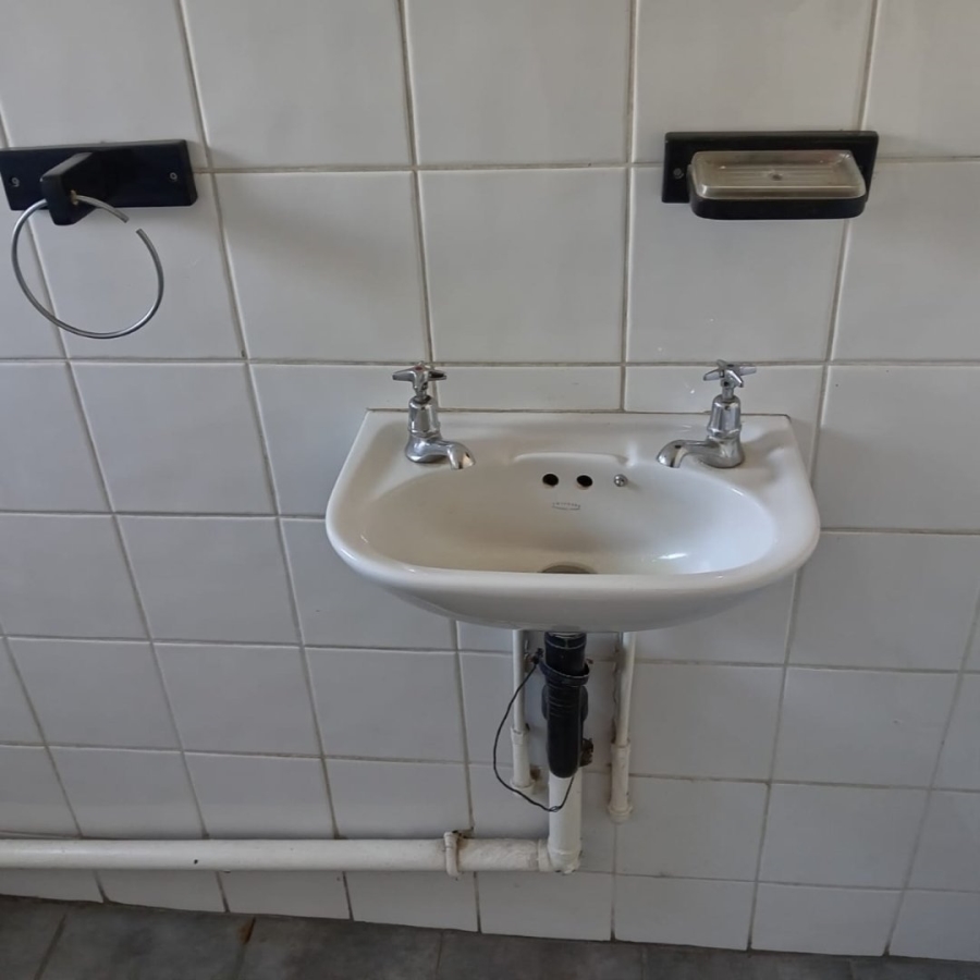 To Let 3 Bedroom Property for Rent in Halfway Gardens Gauteng