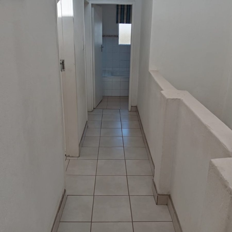 To Let 3 Bedroom Property for Rent in Halfway Gardens Gauteng