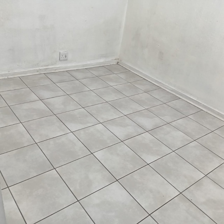 To Let 3 Bedroom Property for Rent in Halfway Gardens Gauteng