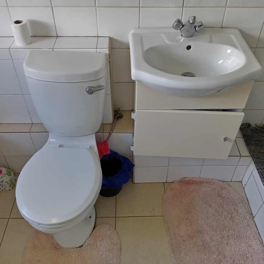 To Let 3 Bedroom Property for Rent in Halfway Gardens Gauteng
