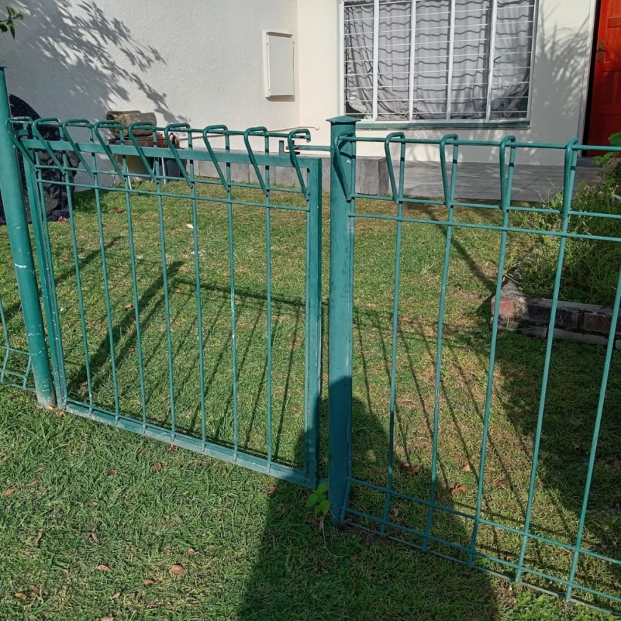To Let 3 Bedroom Property for Rent in Halfway Gardens Gauteng