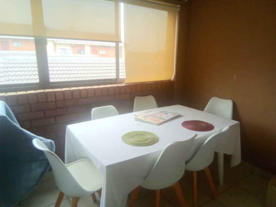 To Let 3 Bedroom Property for Rent in Noordwyk Gauteng