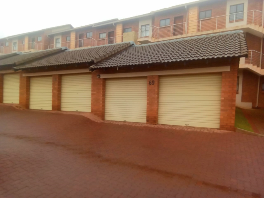 To Let 3 Bedroom Property for Rent in Noordwyk Gauteng