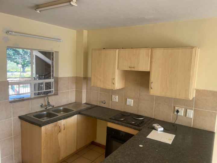 To Let 2 Bedroom Property for Rent in Doreg A H Gauteng