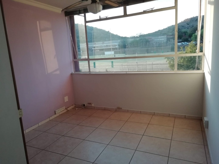 2 Bedroom Property for Sale in Wonderboom South Gauteng