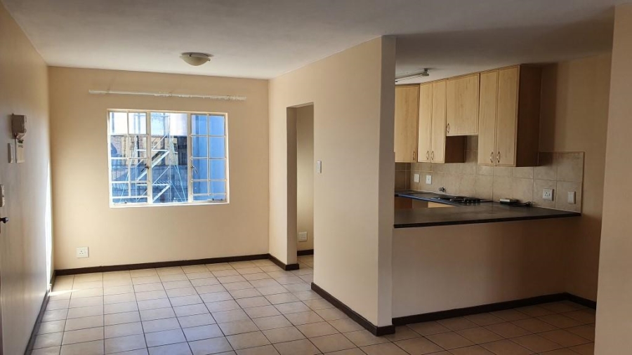 To Let 2 Bedroom Property for Rent in Noordwyk Gauteng