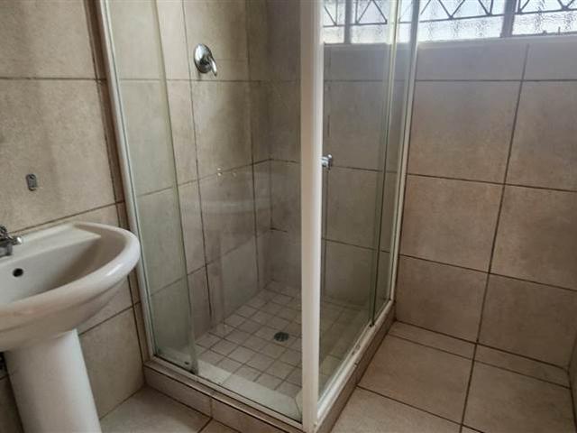 To Let 2 Bedroom Property for Rent in Noordwyk Gauteng