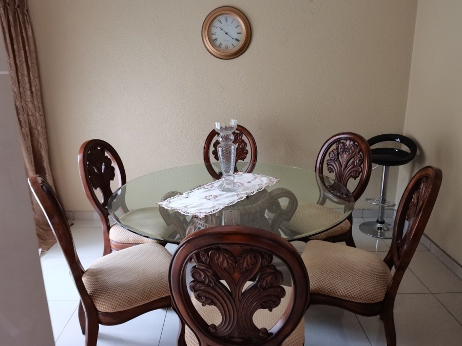 To Let 3 Bedroom Property for Rent in Brackendowns Gauteng